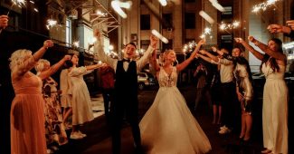Comment bien s'habiller pour un mariage ?